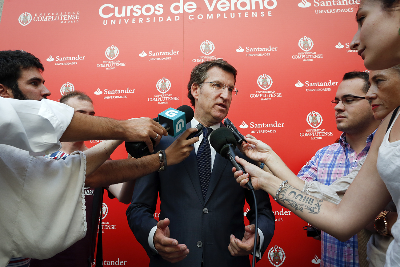 Feijóo: “Los movimientos rupturistas son tan rupturistas que se están rompiendo entre ellos”